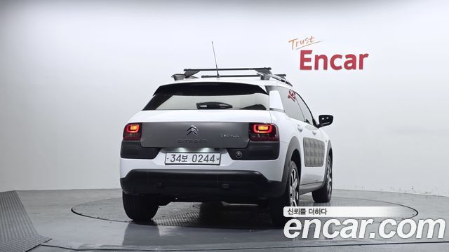 Citroën / DS C4 CACTUS 2017 — photo 4