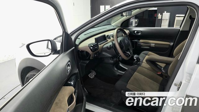 Citroën / DS C4 CACTUS 2017 — photo 10