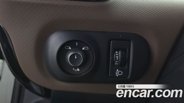 Citroën / DS C4 CACTUS 2017 — photo 17