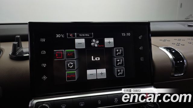 Citroën / DS C4 CACTUS 2017 — photo 19