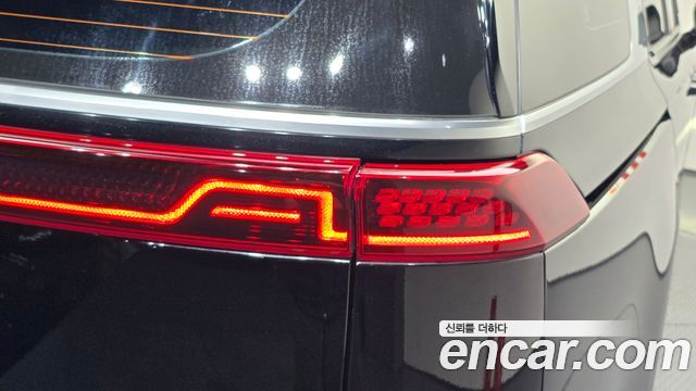 Kia Canival 2021 — photo 9