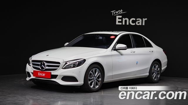 Mercedes-Benz C-Class 2018 — photo 1