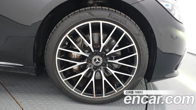 Mercedes-Benz S-Class 2023 — photo 7