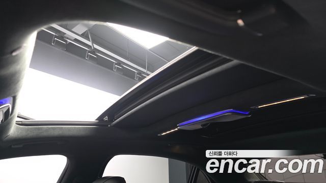 Mercedes-Benz S-Class 2023 — photo 30