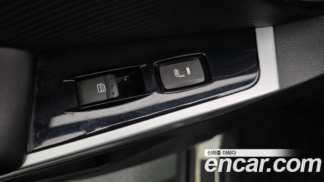 KG Mobility KORANDO 2018 — photo 25