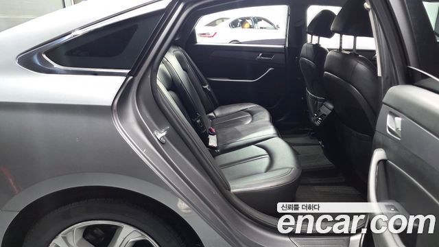 Hyundai Sonata 2018 — photo 12