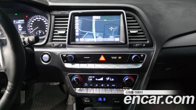 Hyundai Sonata 2018 — photo 14