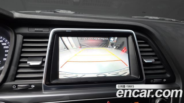 Hyundai Sonata 2018 — photo 15