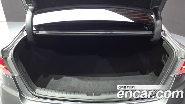 Hyundai Sonata 2018 — photo 20