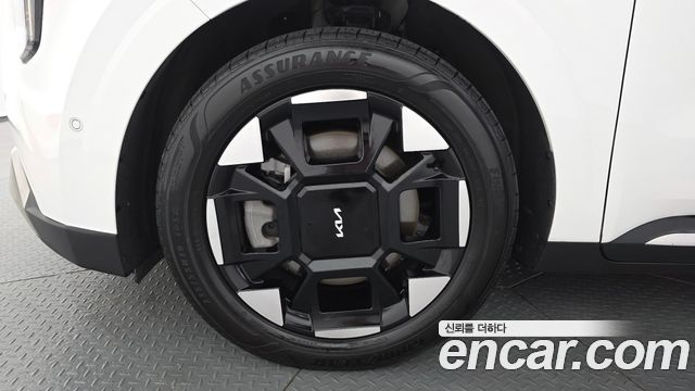 Kia Canival 2024 — photo 5