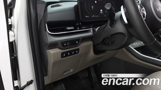 Kia Canival 2024 — photo 13