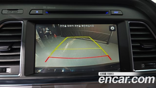 Hyundai Sonata 2015 — photo 16