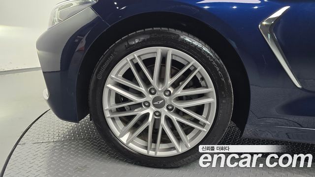 Genesis G70 2019 — photo 5