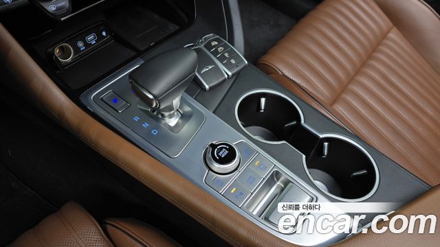 Genesis G70 2019 — photo 12
