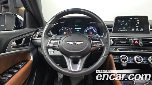 Genesis G70 2019 — photo 18