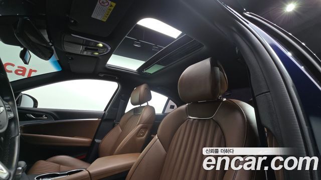 Genesis G70 2019 — photo 25
