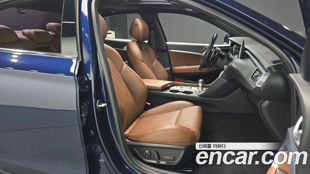 Genesis G70 2019 — photo 16