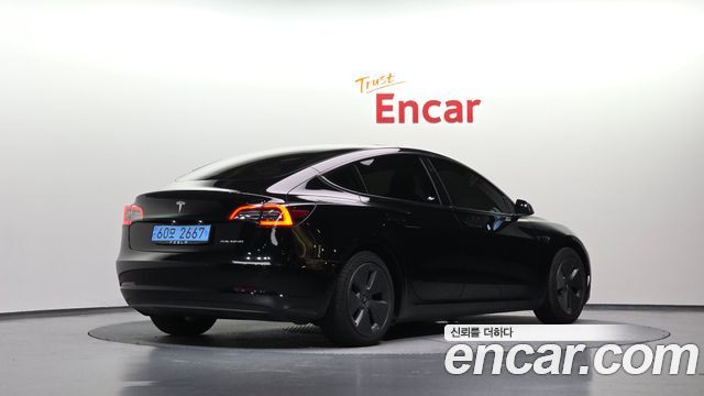 Tesla Model 3 2021 — photo 2