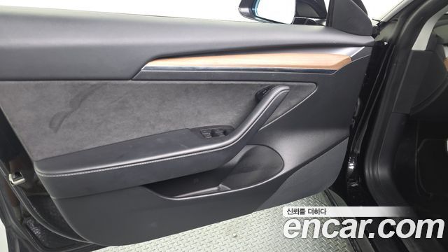 Tesla Model 3 2021 — photo 14