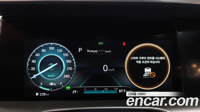 Hyundai Nexo 2022 — photo 11