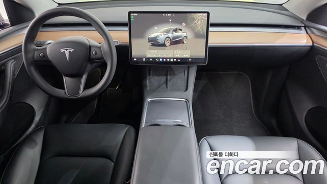 Tesla Model Y 2024 — photo 10
