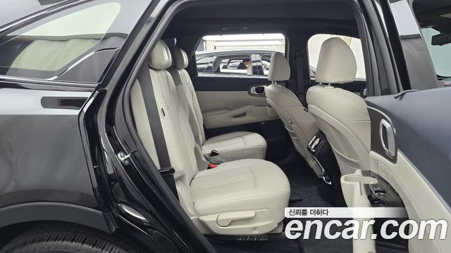 Kia Sorento 2025 — photo 17