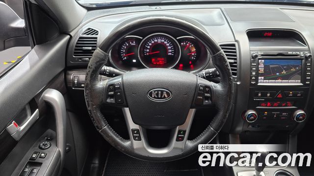 Kia Sorento 2010 — photo 13