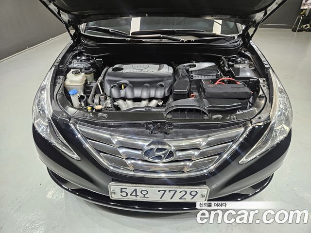 Hyundai Sonata 2011 — photo 6