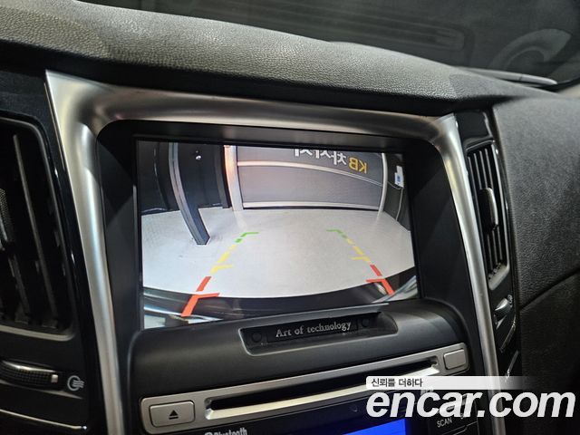 Hyundai Sonata 2011 — photo 16