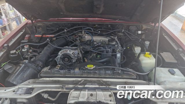 Hyundai Galloper 1999 — photo 16