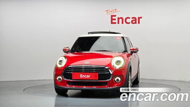 Mini Cooper 2020 — photo 3
