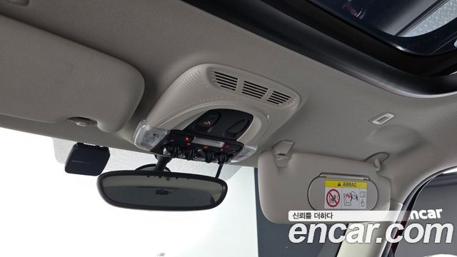 Mini Cooper 2020 — photo 18