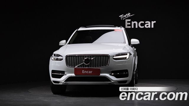 Volvo XC90 2019 — photo 3