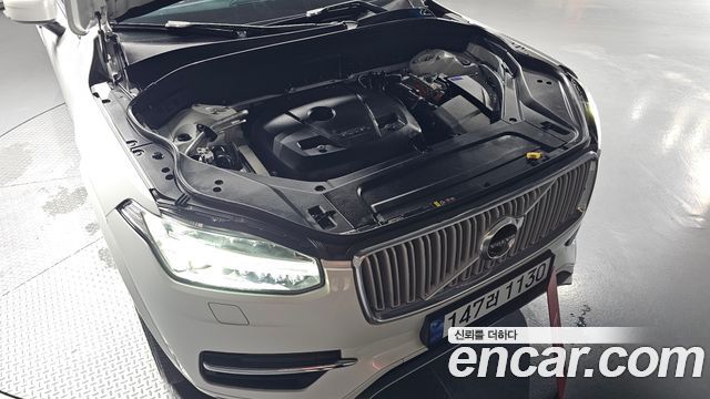 Volvo XC90 2019 — photo 6