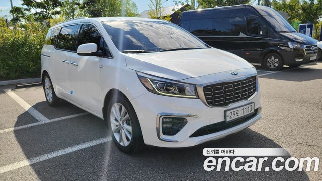 Kia Canival 2019 — photo 2