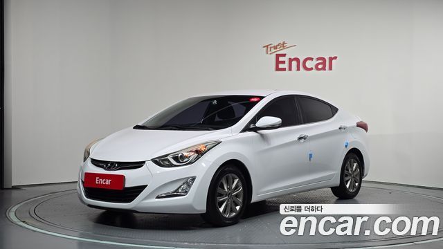 Hyundai AVANTE 2016 — photo 1