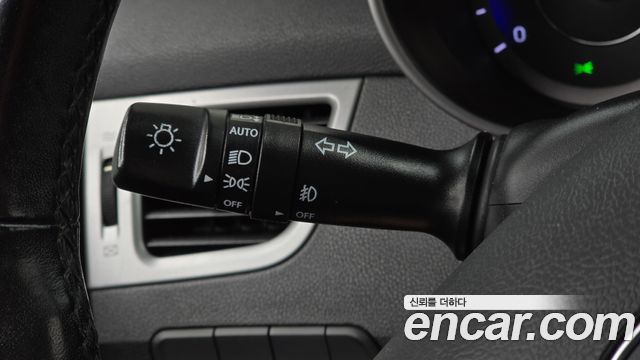 Hyundai AVANTE 2016 — photo 18