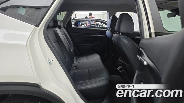 Kia Seltos 2023 — photo 17