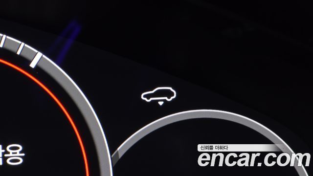 Porsche Cayenne 2023 — photo 27