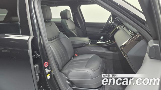 Land Rover Range Rover Sport 2026 — photo 3