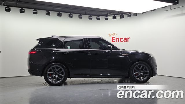 Land Rover Range Rover Sport 2026 — photo 5