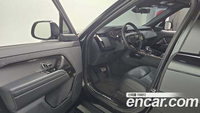 Land Rover Range Rover Sport 2026 — photo 11