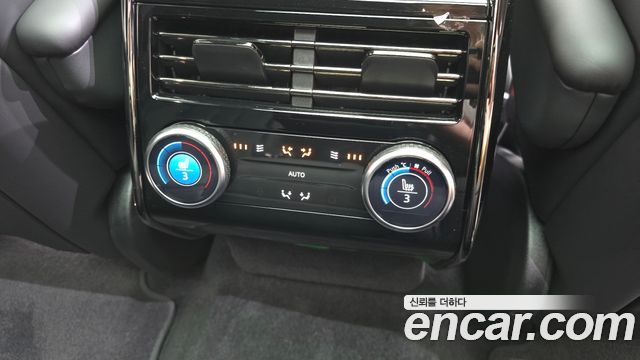 Land Rover Range Rover Sport 2026 — photo 18