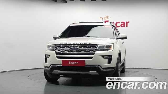 Ford Explorer 2018 — photo 3