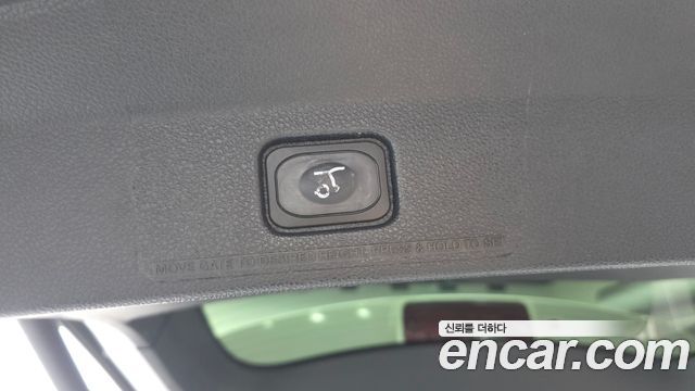 Ford Explorer 2018 — photo 30