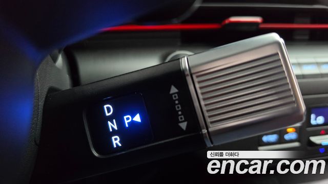 Hyundai Kona 2025 — photo 12