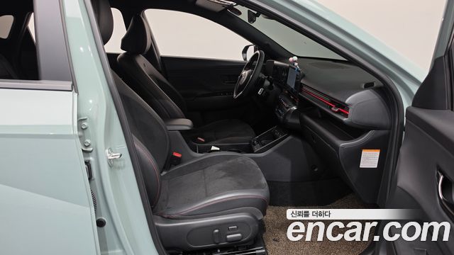 Hyundai Kona 2025 — photo 16