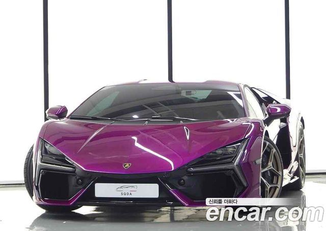 Lamborghini Revuelto 2026 — photo 2