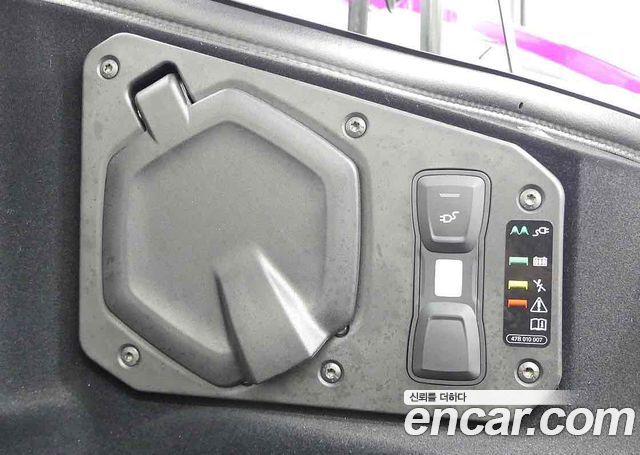 Lamborghini Revuelto 2026 — photo 17