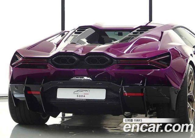 Lamborghini Revuelto 2026 — photo 20